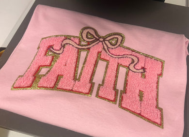 Faith patch tshirt